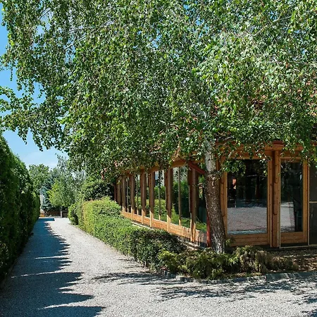 Lägenhet Alina Apartmanhaz *