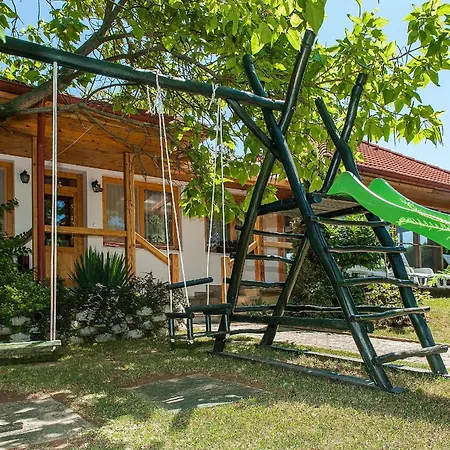 Lägenhet Alina Apartmanhaz Hévíz