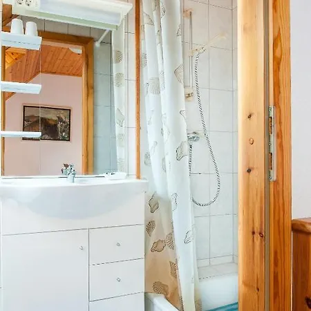 Alina Apartmanhaz Apartment Heviz